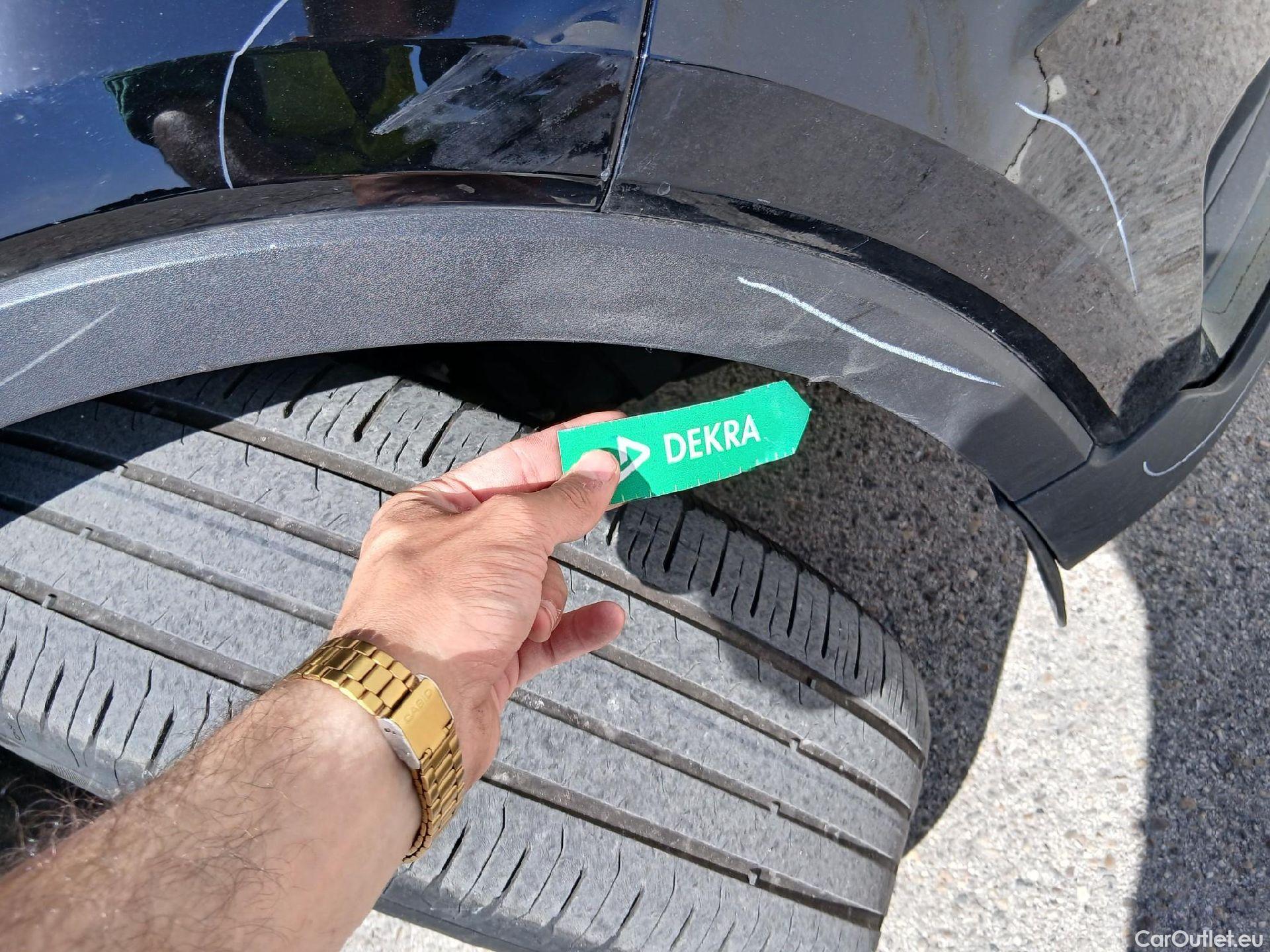  Volvo  XC 40 VOLVO XC40 / 2017 / 5P / todoterreno 1.5 T2 Momentum Pro #44