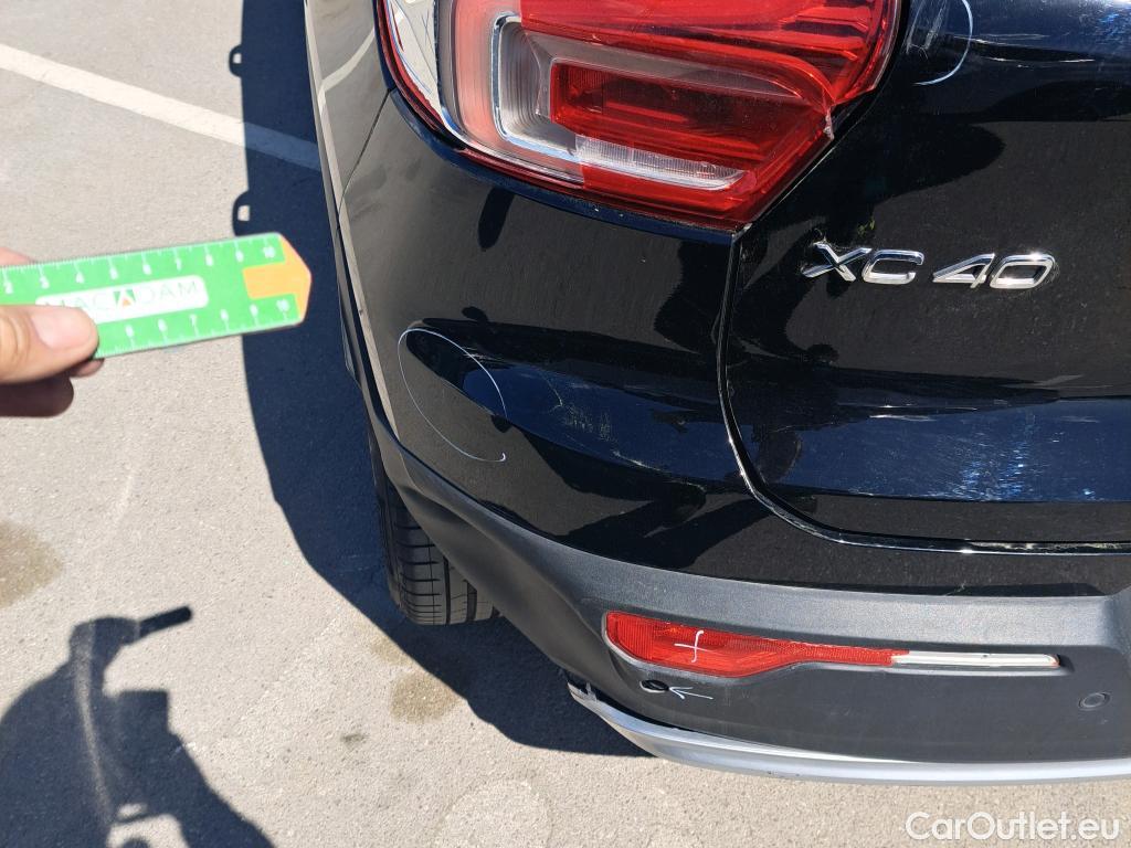  Volvo  XC 40 VOLVO XC40 / 2021 / 5P / todoterreno 1.5 T4 Recharge PHEV Core Auto #32