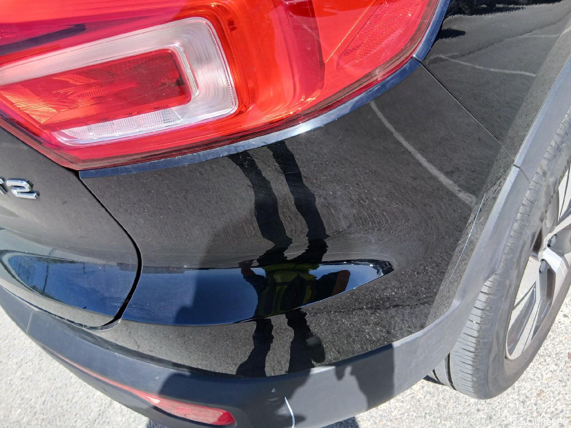  Volvo  XC 40 VOLVO XC40 / 2017 / 5P / todoterreno 1.5 T2 Momentum Pro #33