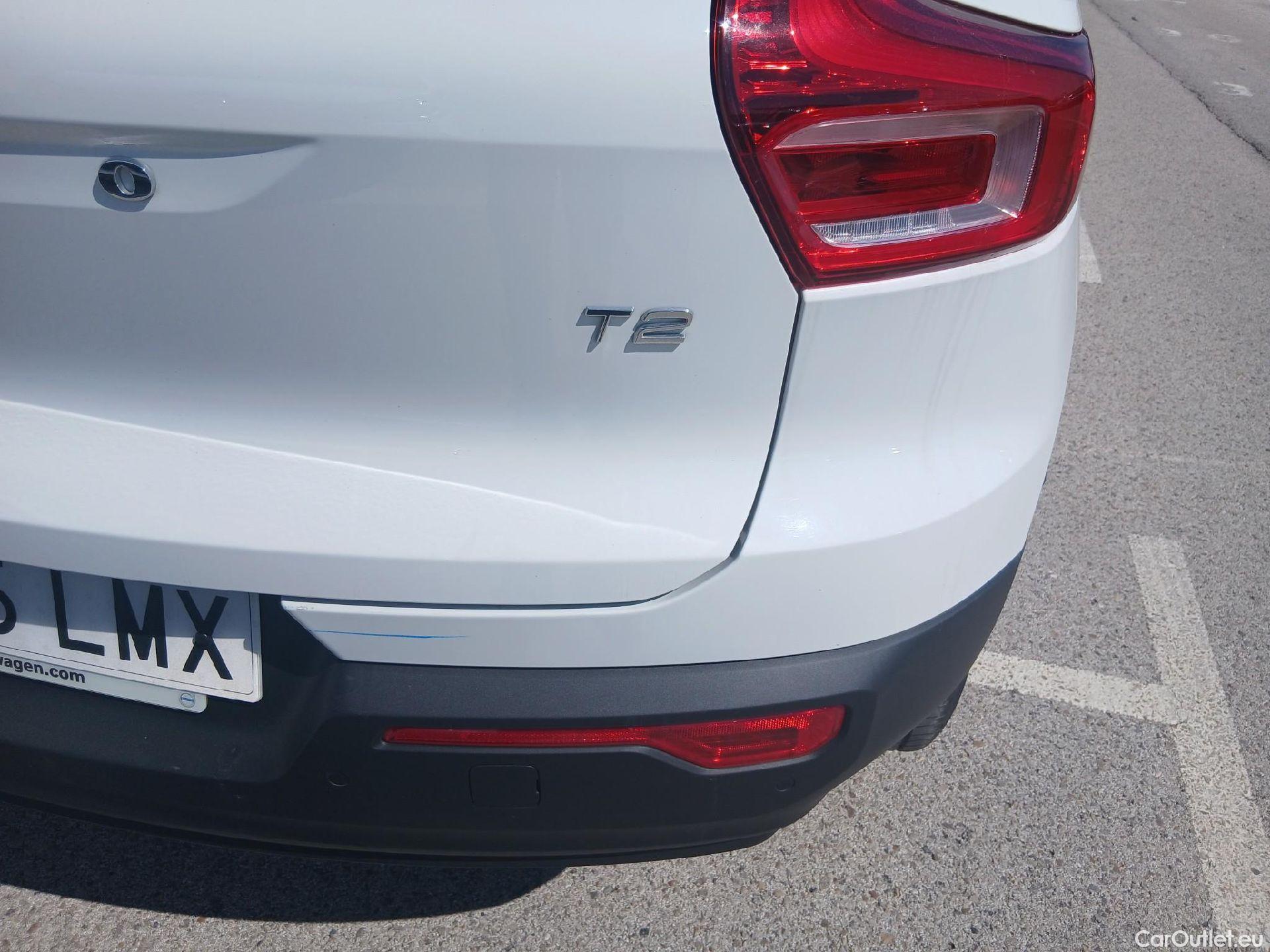  Volvo  XC 40 VOLVO XC40 / 2017 / 5P / todoterreno 1.5 T2 Momentum Core Auto #10