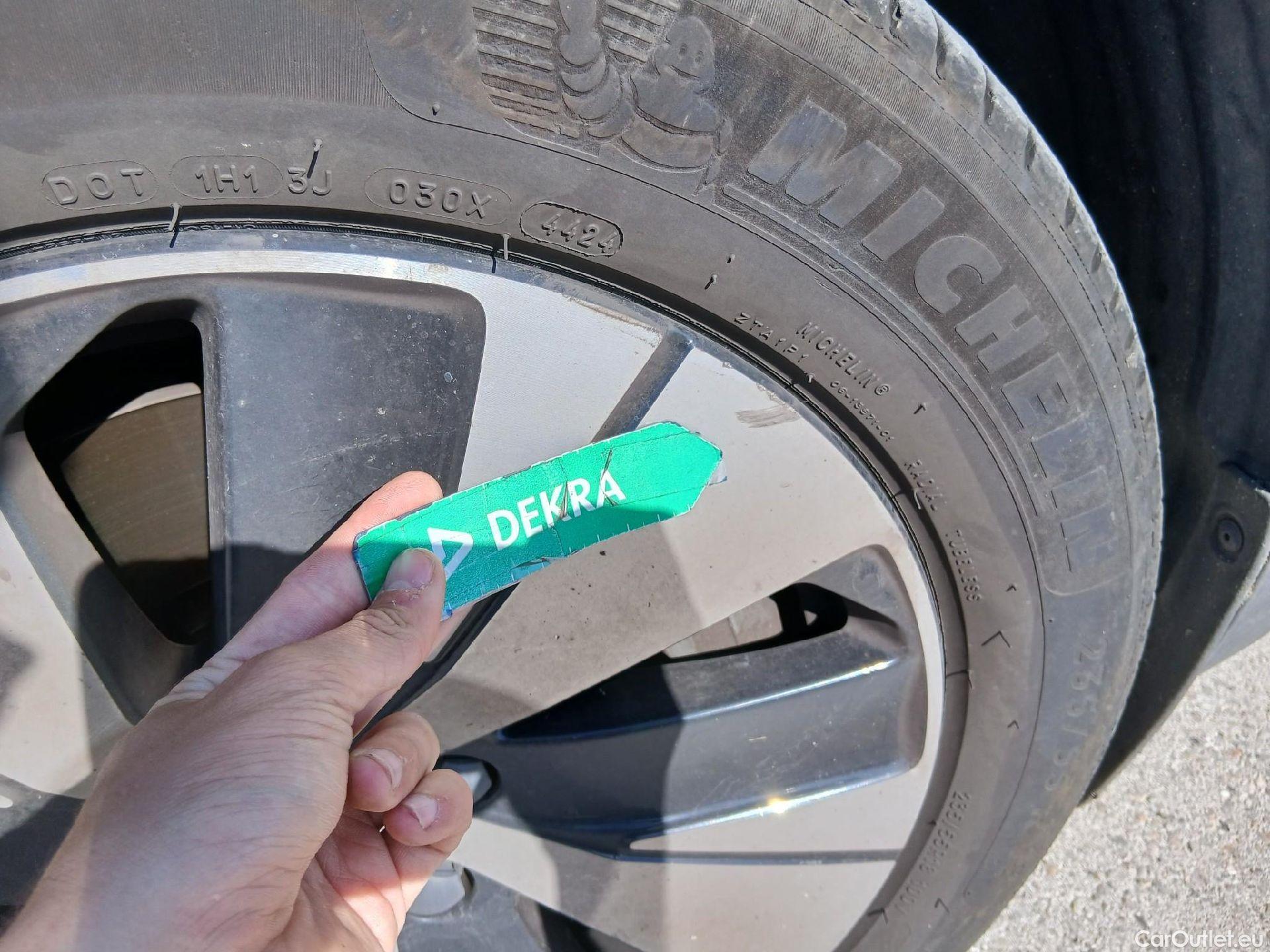  Volvo  XC 40 VOLVO XC40 / 2017 / 5P / todoterreno 1.5 T4 Twin Recharge Inscription Ex Auto #60