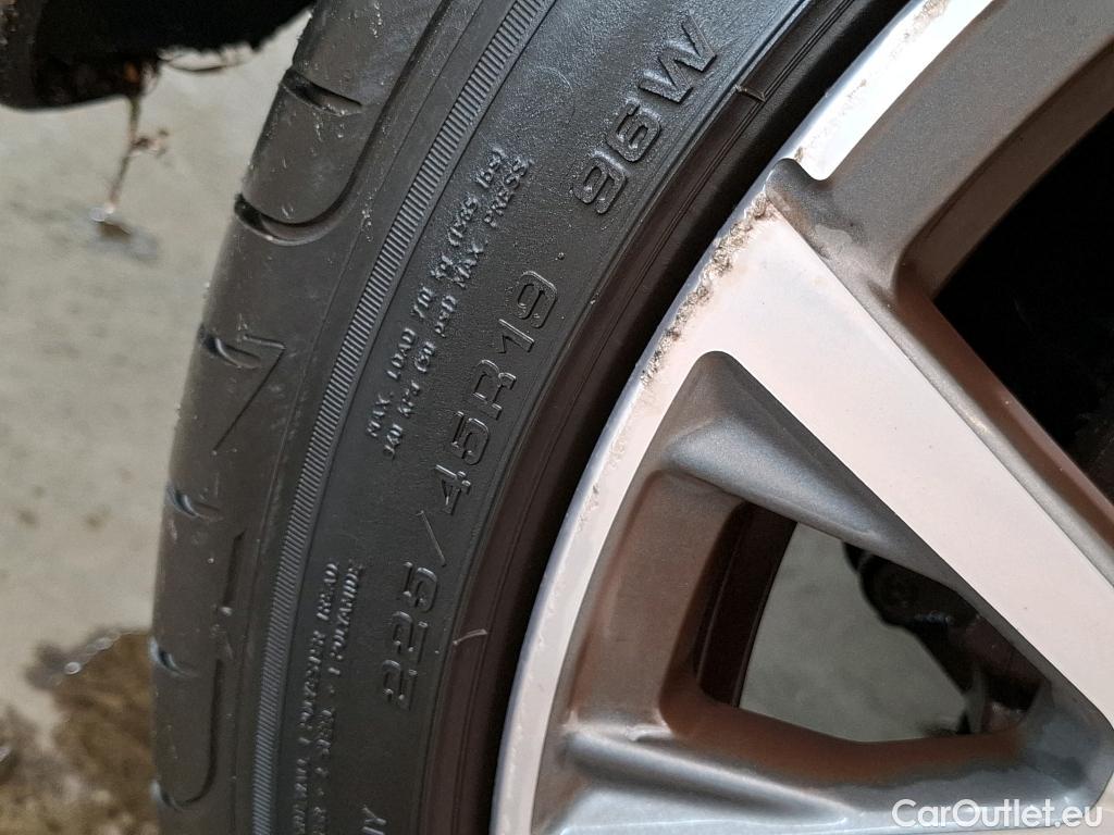  Bmw  X1 BMW  / 2019 / 5P / SUV xDrive25e xLine BVA6 #17