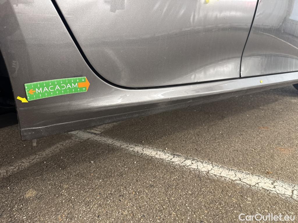  Peugeot  208  Allure Business 1.5 HDi 100CV BVM6 E6d #29