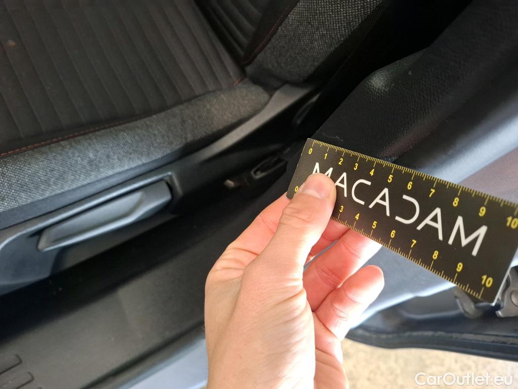  Peugeot  2008  Active Business 1.2 PureTech 130CV BVA8 E6d #58