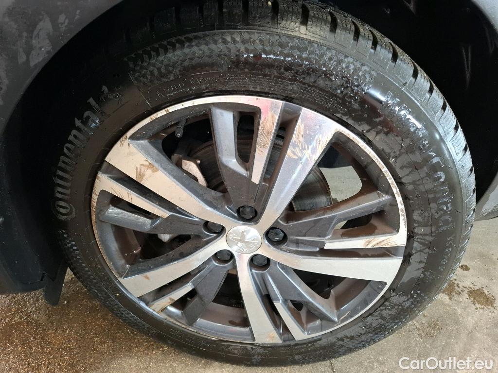  Peugeot  3008  Allure 1.5 HDi 130CV BVA8 E6d #9