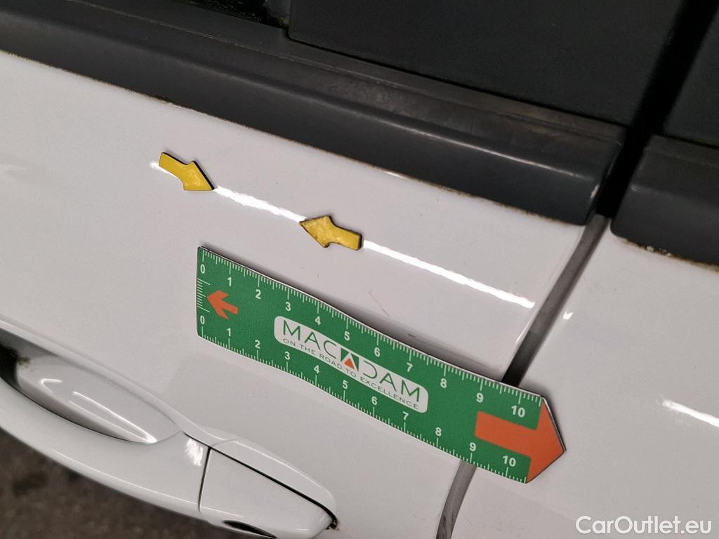  Citroen  C3 CITROEN  5p Berline PureTech 82 S&S BVM Feel Business #26