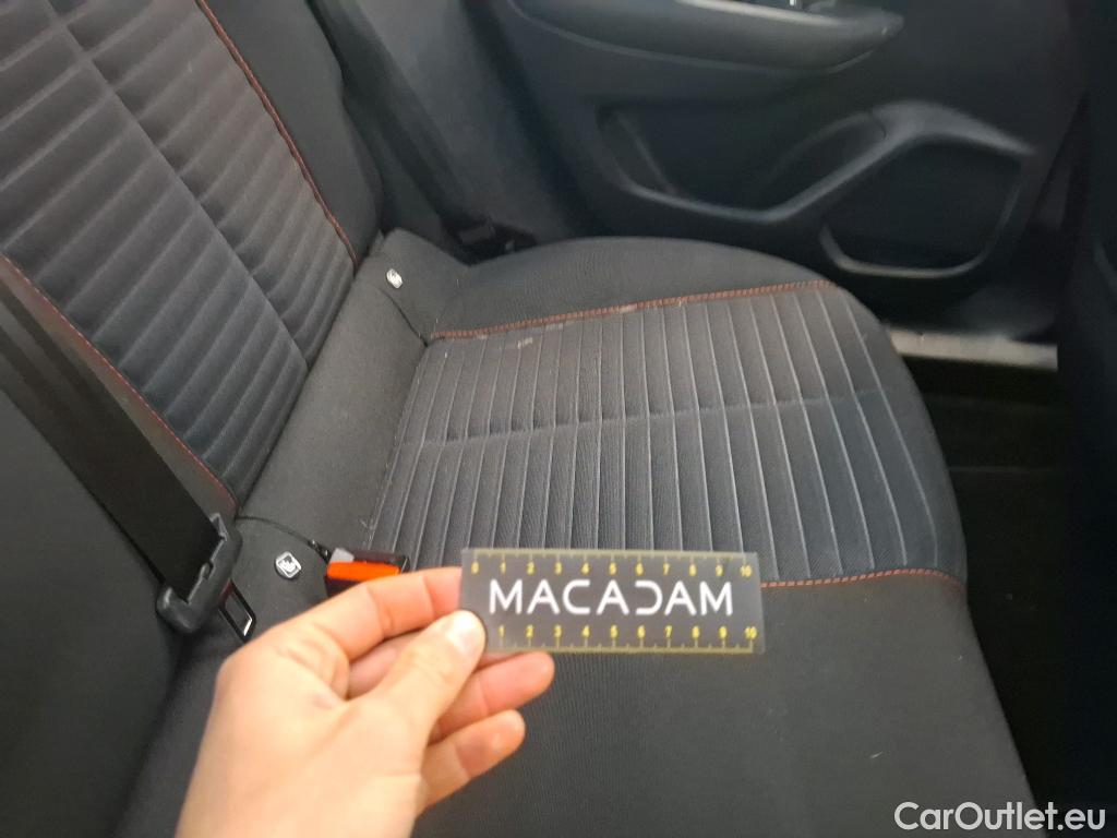  Peugeot  2008  Active Business 1.2 PureTech 130CV BVA8 E6d #37