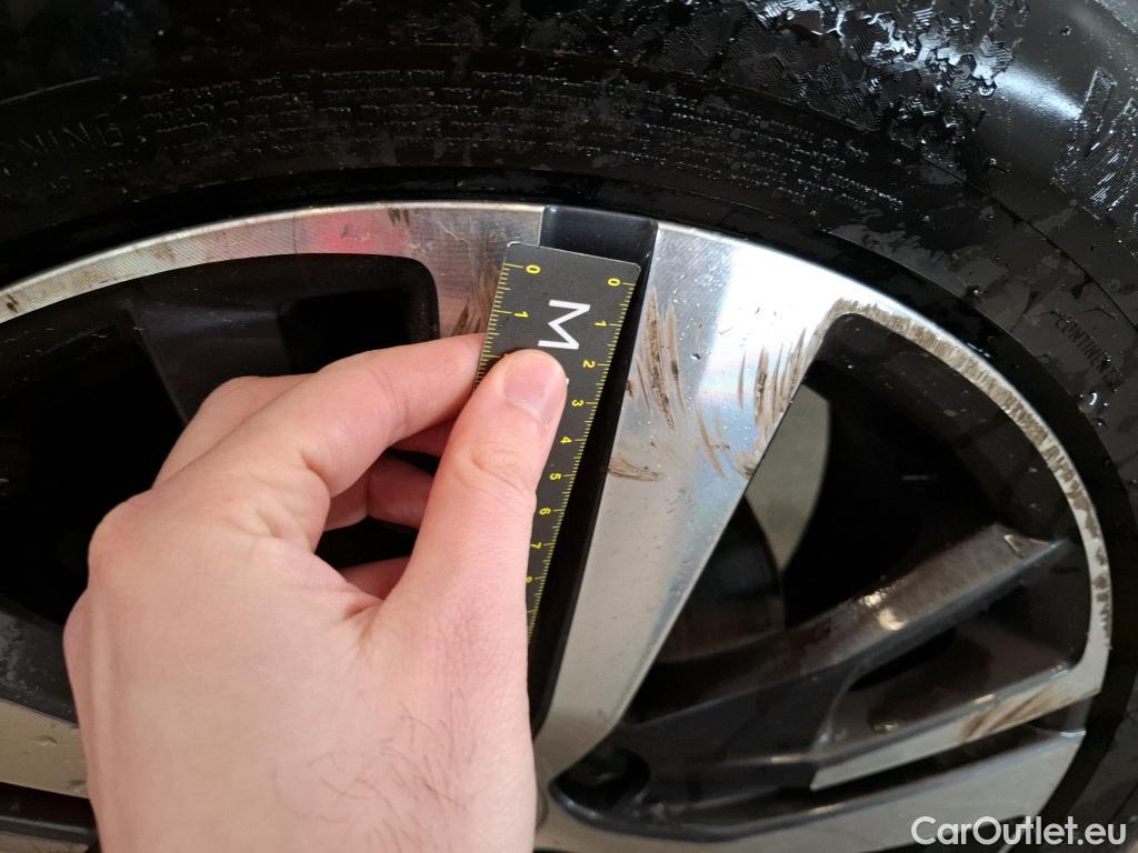  Peugeot  3008  Allure 1.5 HDi 130CV BVA8 E6d #11