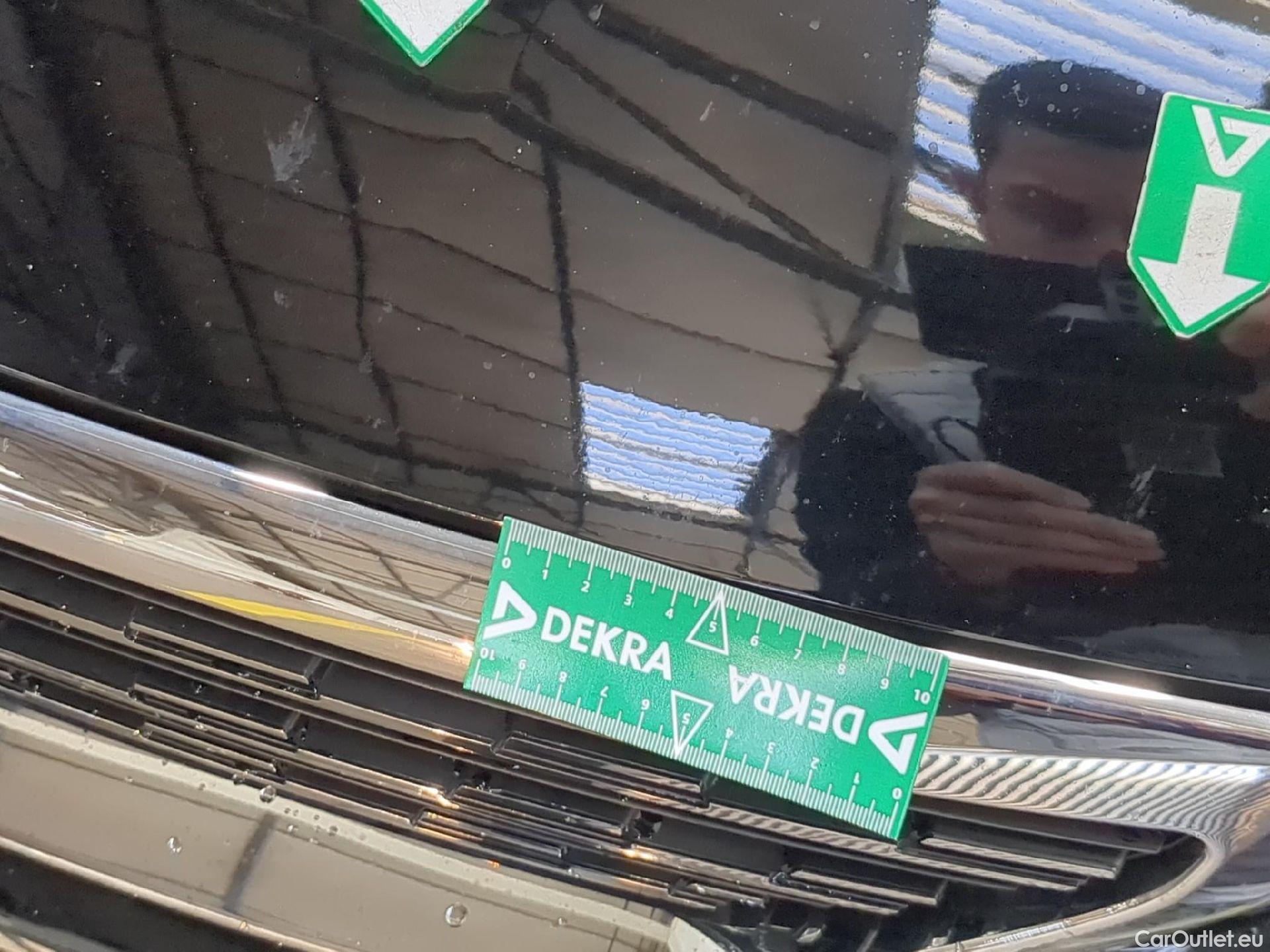  Peugeot  308  Allure Business 1.2 PureTech 130CV BVM6 E6d #13