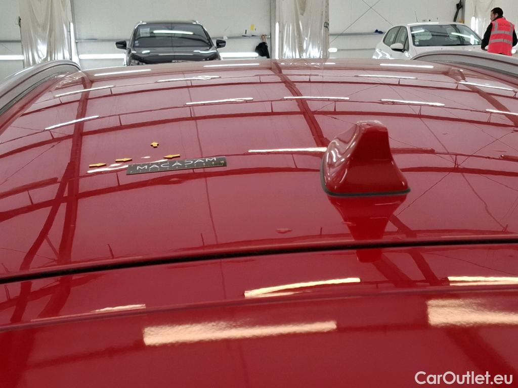  Hyundai  i30  cw Business 1.6 CRDi 115CV BVA7 E6d #5