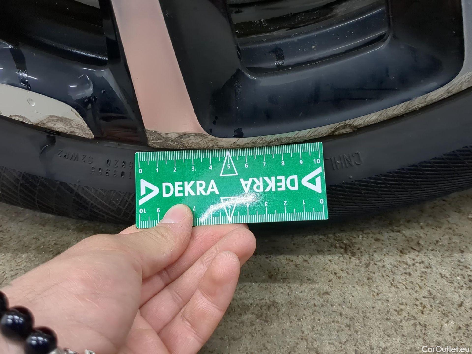  Citroen  C5 CITROEN  Aircross / 2018 / 5P / SUV Hybrid 225 ë-EAT8 Shine Pack #21