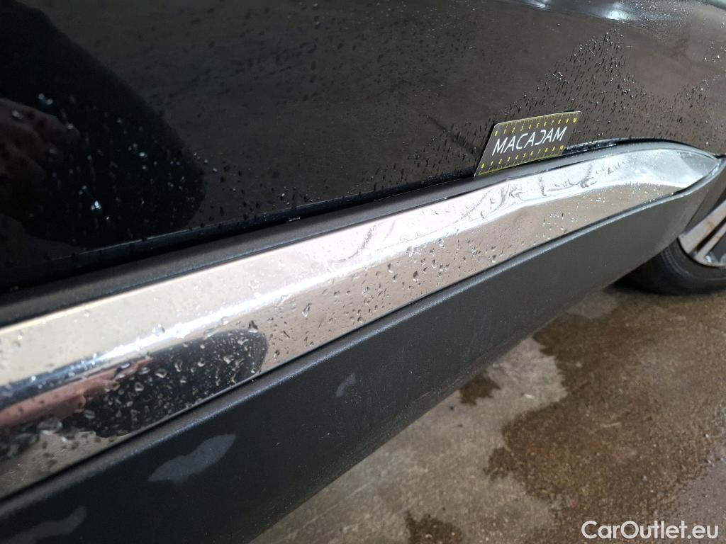  Peugeot  3008  Allure 1.5 HDi 130CV BVA8 E6d #1