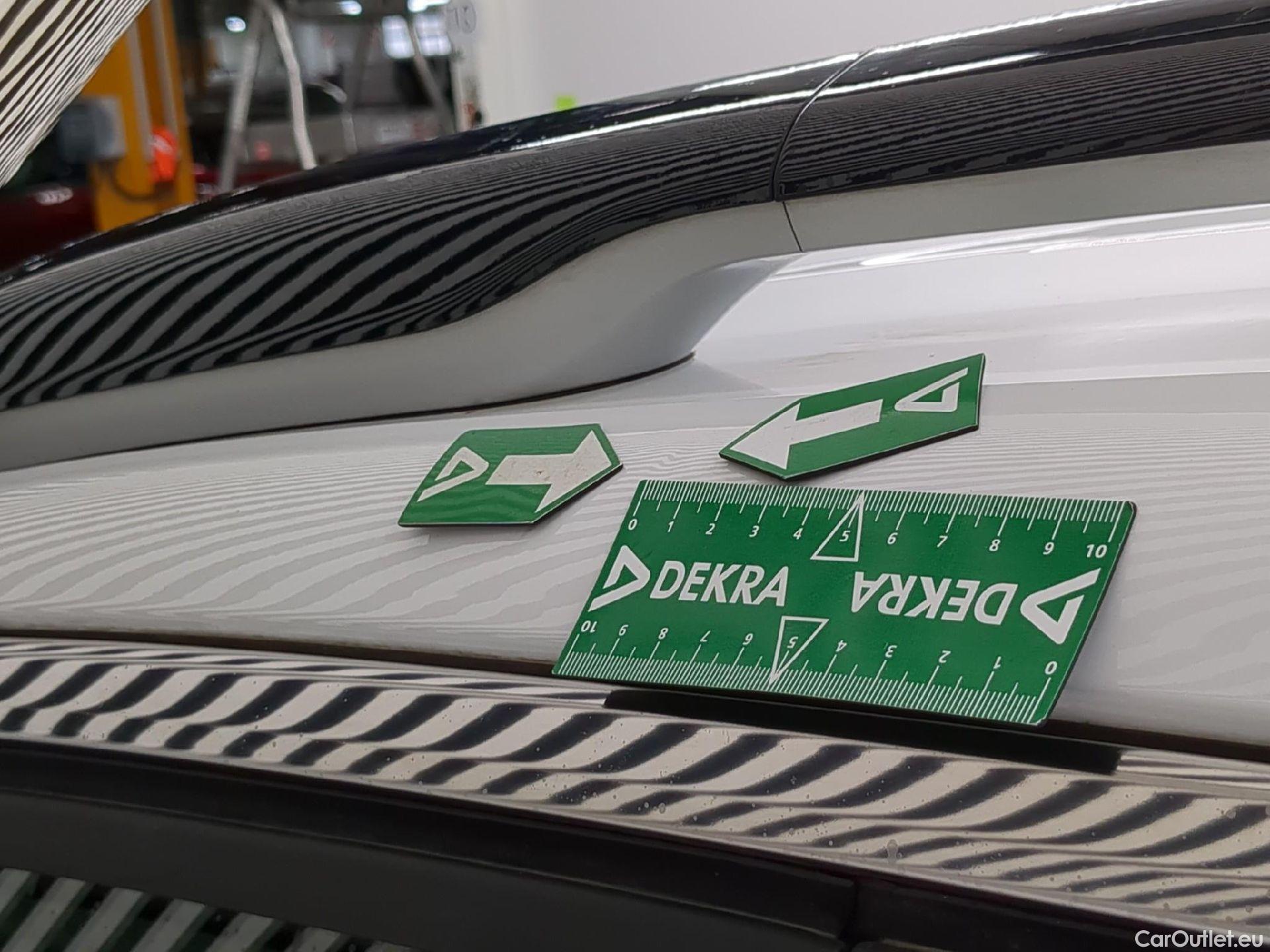  Citroen  C5 CITROEN  Aircross / 2018 / 5P / SUV Hybrid 225 ë-EAT8 Shine Pack #61