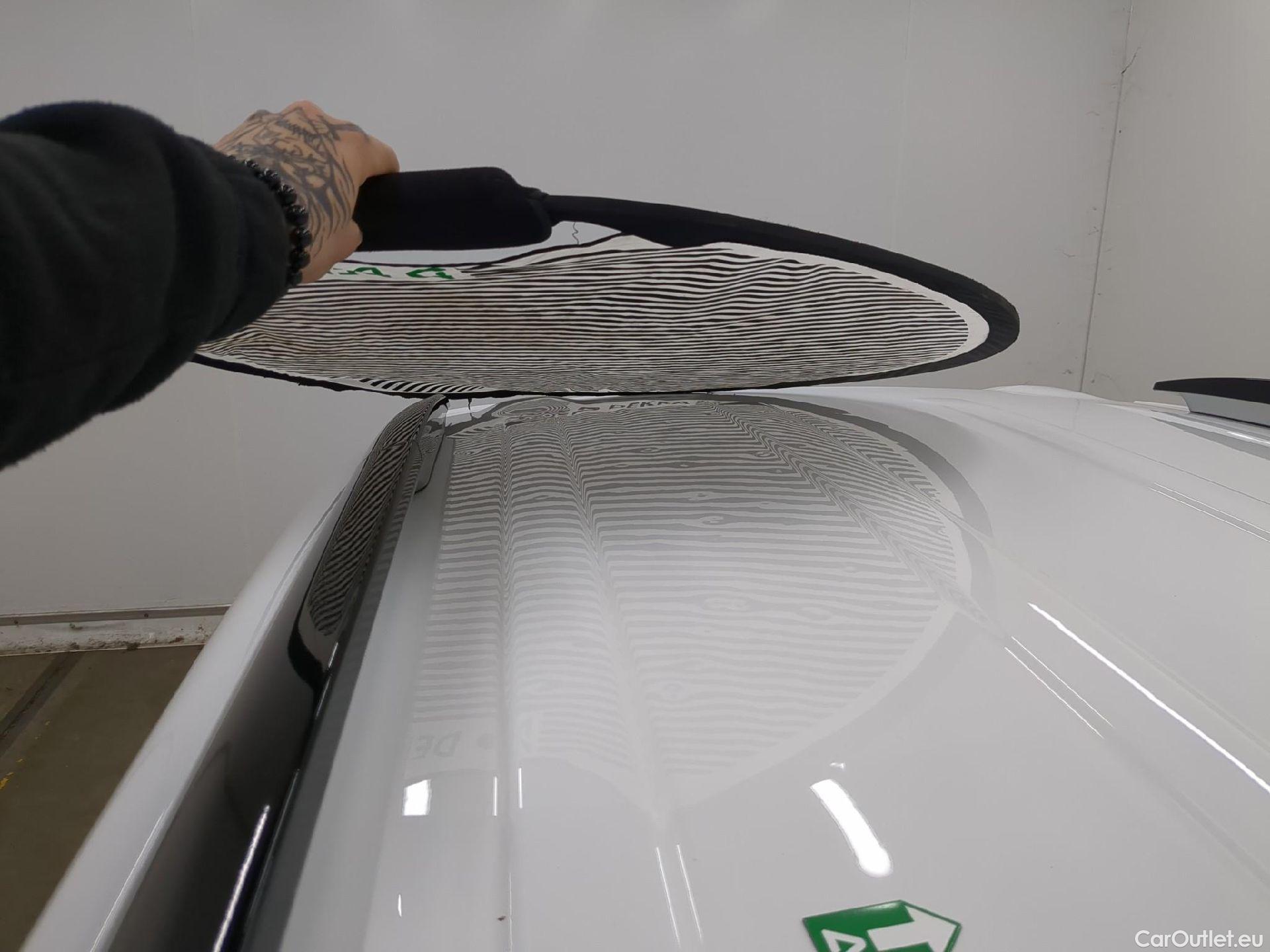  Citroen  C5 CITROEN  Aircross / 2018 / 5P / SUV Hybrid 225 ë-EAT8 Shine Pack #44