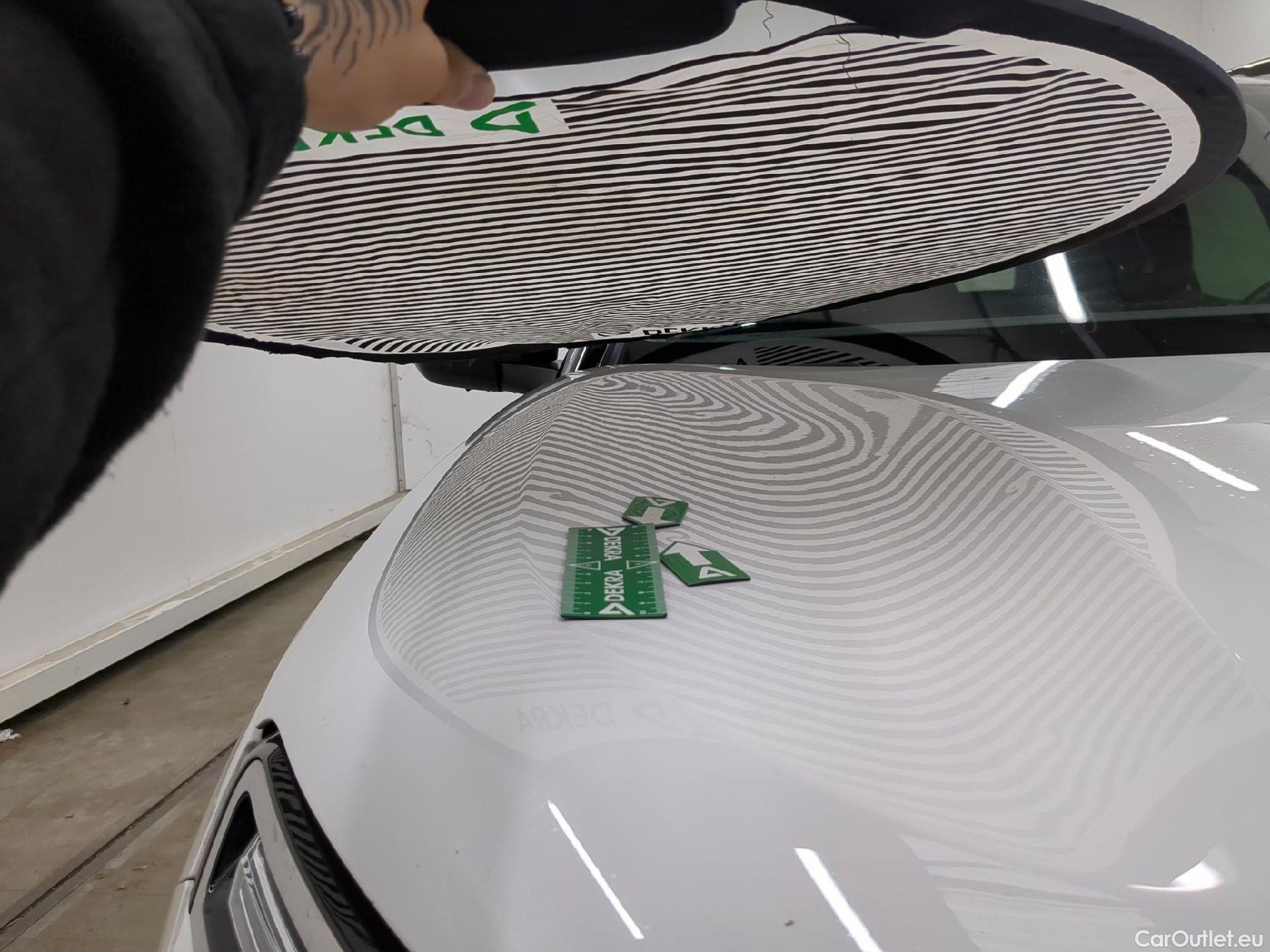  Citroen  C5 CITROEN  Aircross / 2018 / 5P / SUV Hybrid 225 ë-EAT8 Shine Pack #52