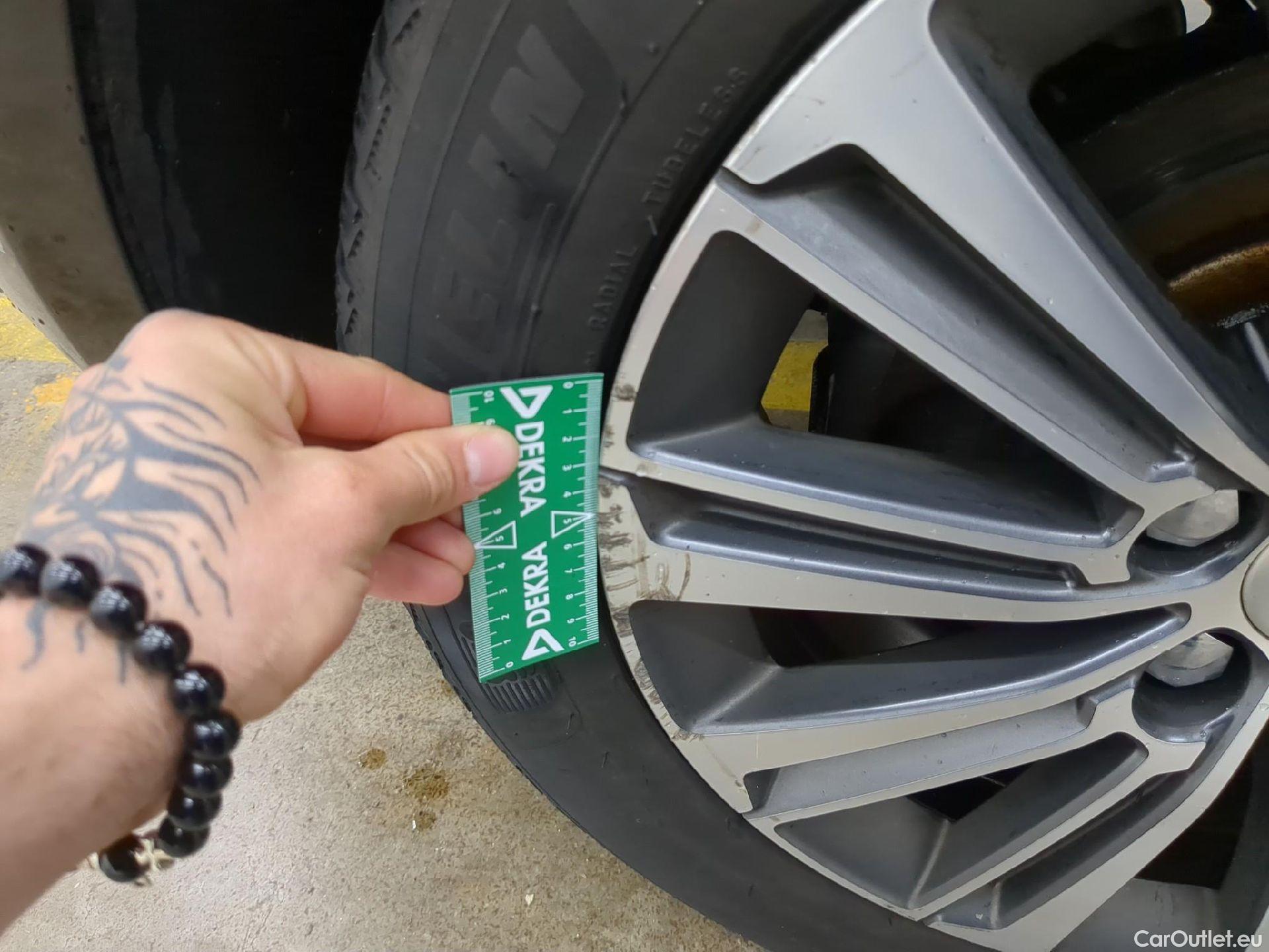  Peugeot  308  Allure Business 1.2 PureTech 130CV BVM6 E6d #8