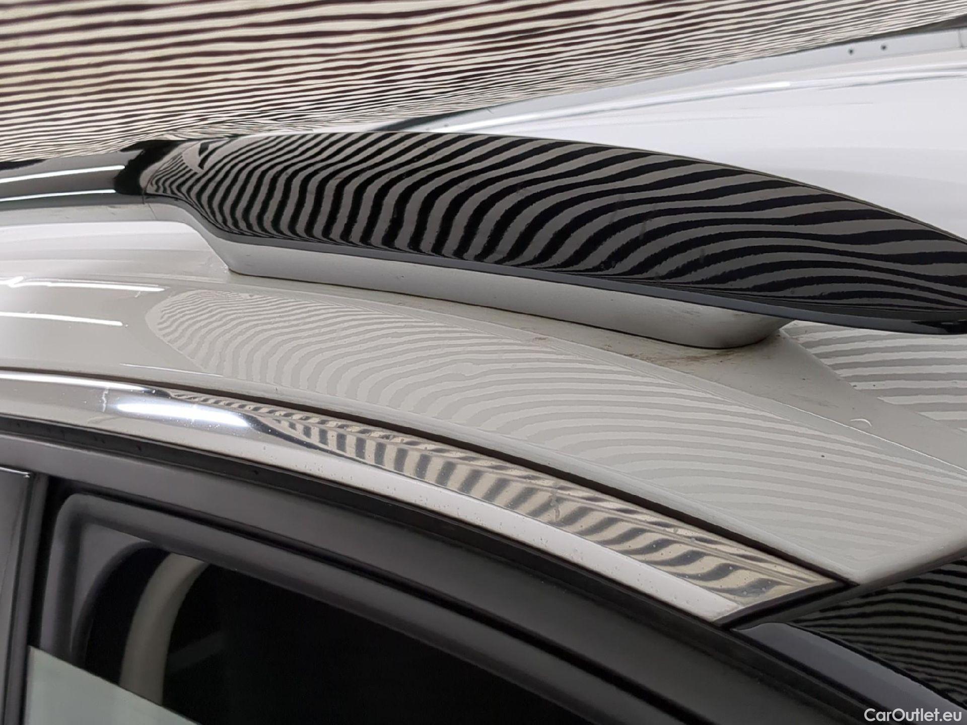  Citroen  C5 CITROEN  Aircross / 2018 / 5P / SUV Hybrid 225 ë-EAT8 Shine Pack #34