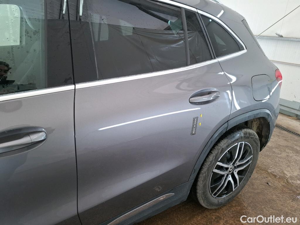  Mercedes  GLA MERCEDES-BENZ  / 2023 / 5P / SUV  250 e Business Line DCT #14
