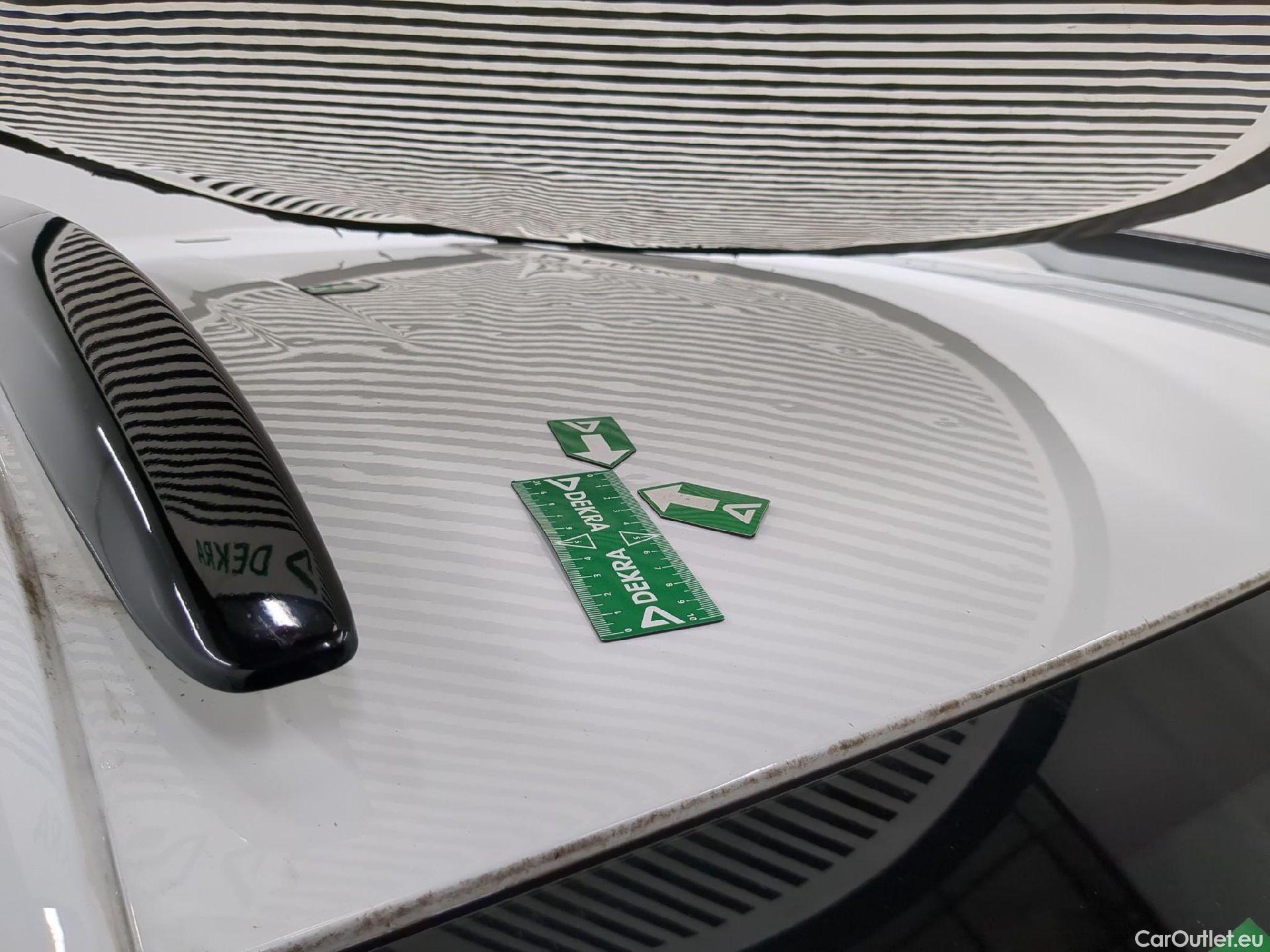  Citroen  C5 CITROEN  Aircross / 2018 / 5P / SUV Hybrid 225 ë-EAT8 Shine Pack #42