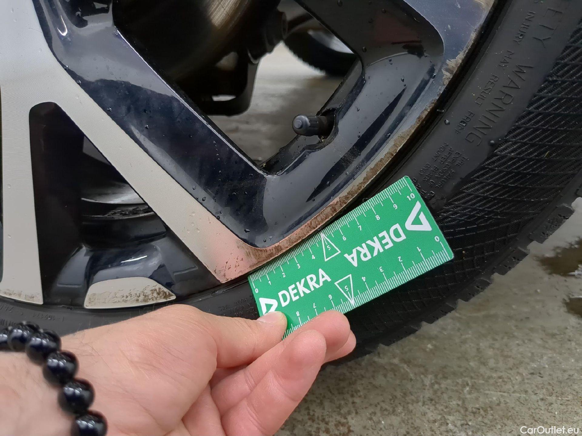  Citroen  C5 CITROEN  Aircross / 2018 / 5P / SUV Hybrid 225 ë-EAT8 Shine Pack #11