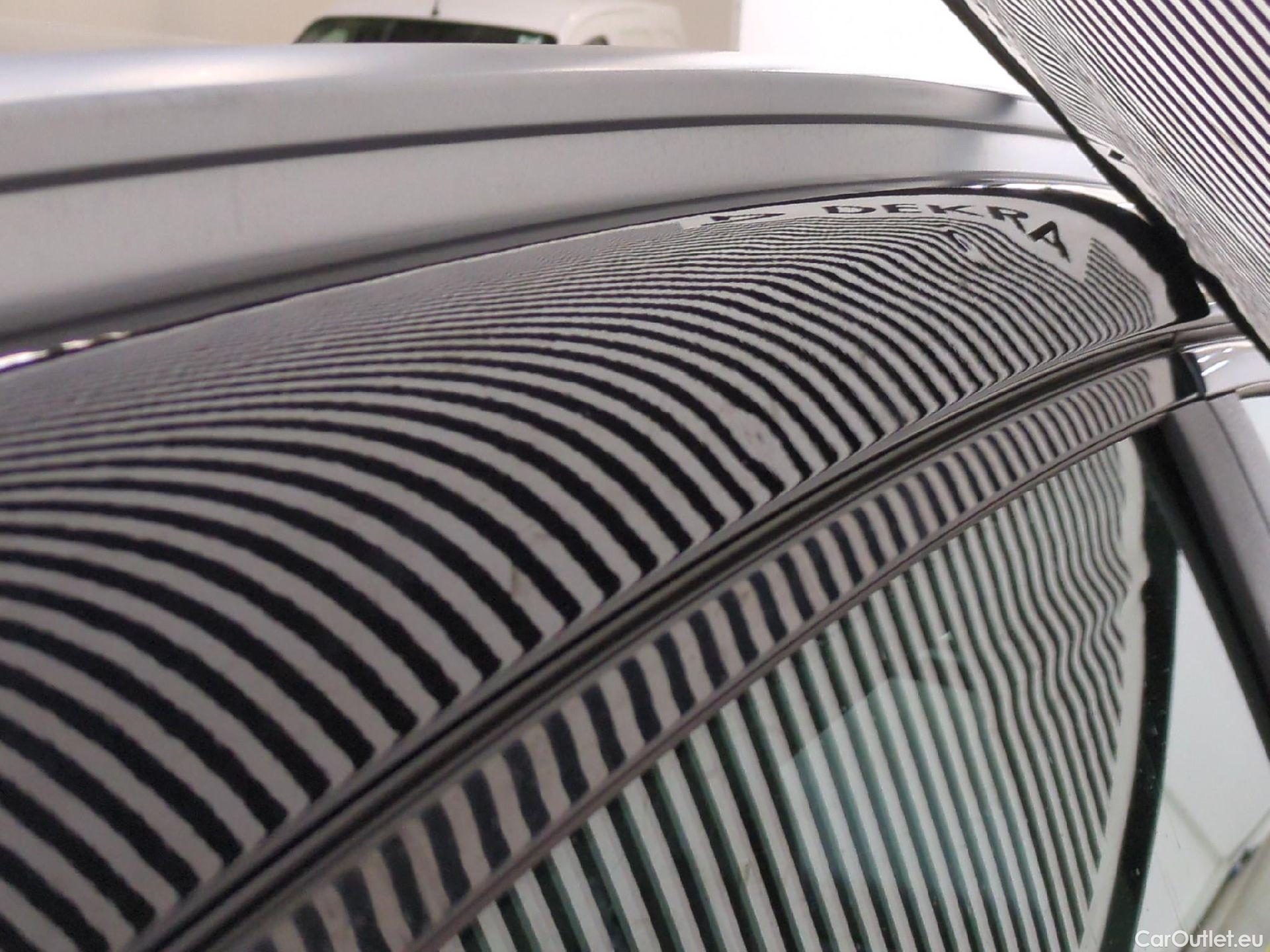  KIA  Sportage KIA  / 2021 / 5P / SUV 1.6 T-GDI 265 PHEV AUTO 4WD ACTIVE BUSIN #19