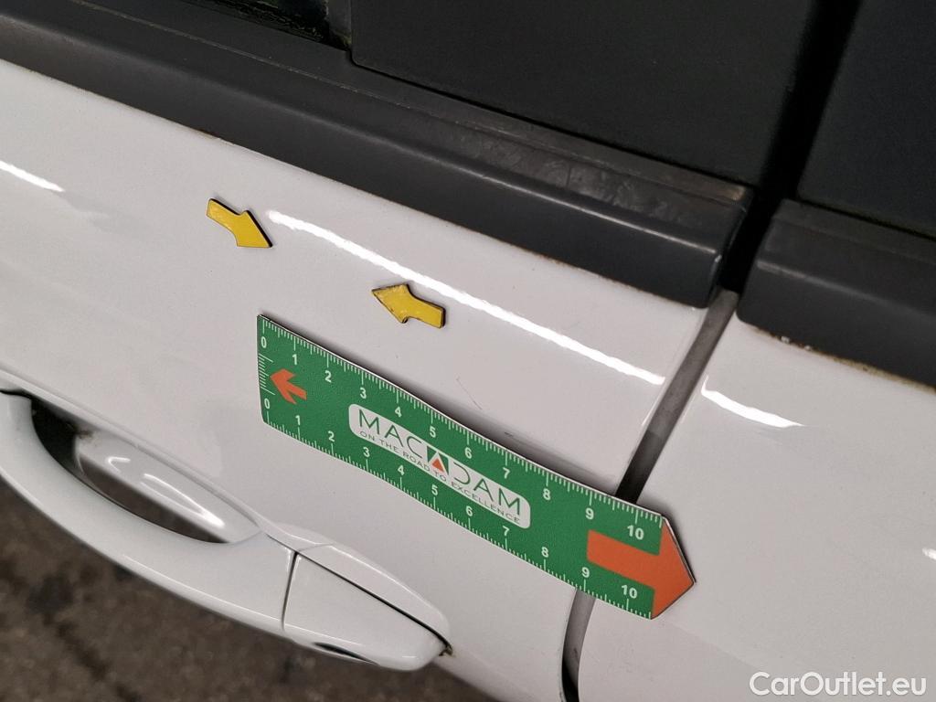  Citroen  C3 CITROEN  5p Berline PureTech 82 S&S BVM Feel Business #27