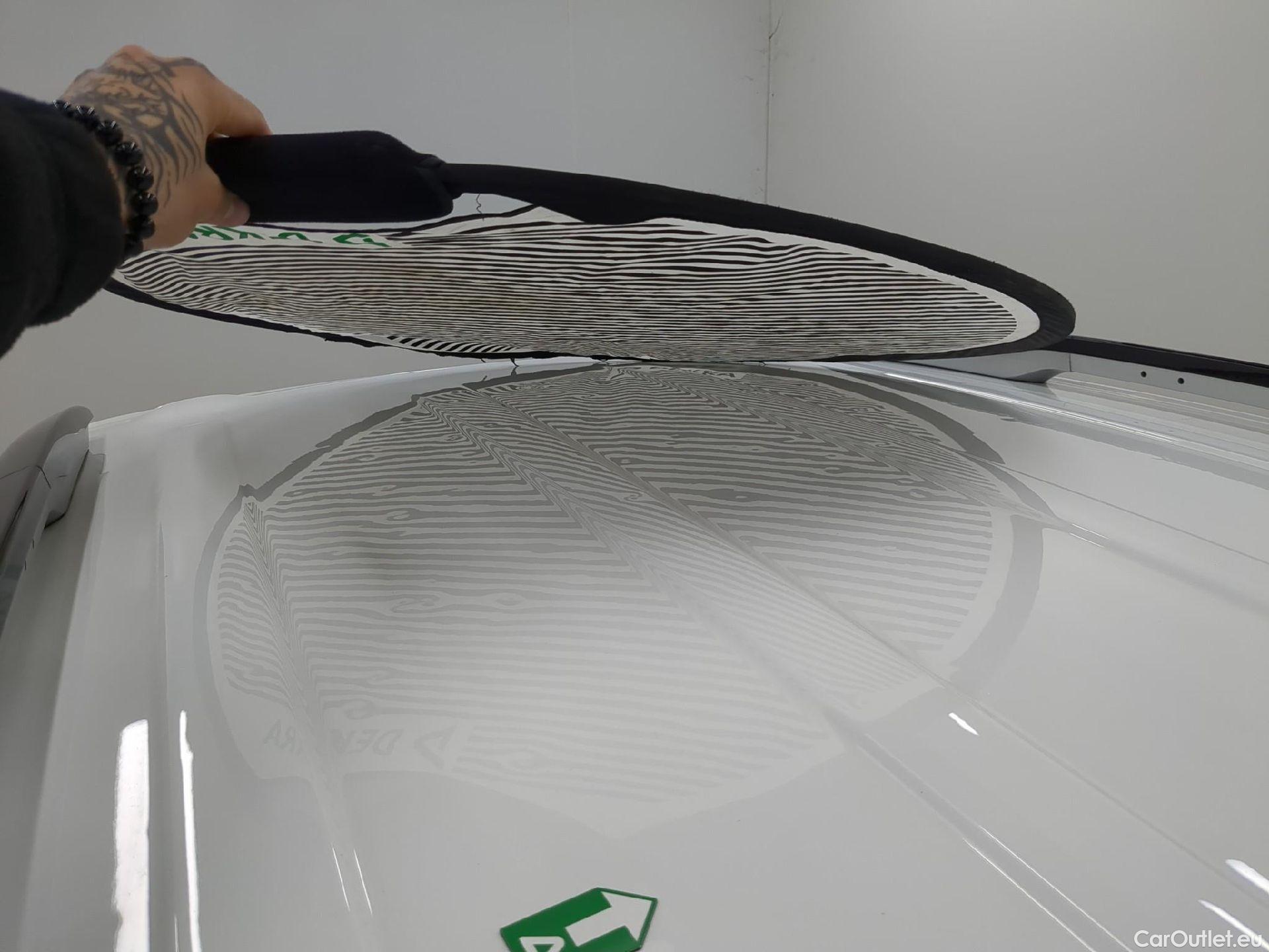  Citroen  C5 CITROEN  Aircross / 2018 / 5P / SUV Hybrid 225 ë-EAT8 Shine Pack #45