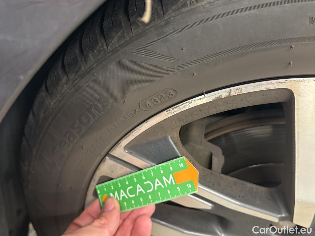  Peugeot  208  Allure Business 1.5 HDi 100CV BVM6 E6d #34