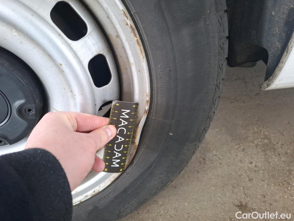  Citroen  Berlingo  Fourgon Club M 650 1.2 PureTech 110CV BVM6 E6d #12