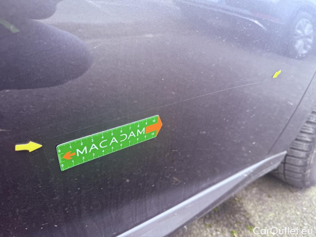  Peugeot  208  Allure Business 1.5 HDi 100CV BVM6 E6d #24