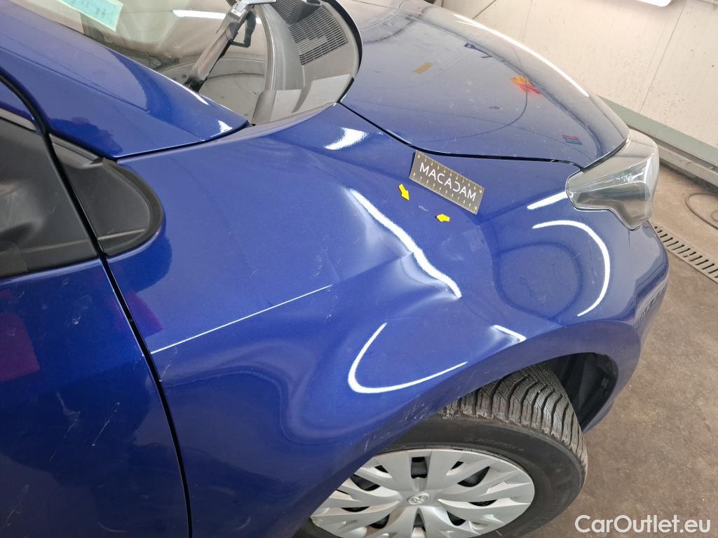  Toyota  Yaris TOYOTA  Hybride / 2019 / 5P / Berline Hybride 116h Dynamic Business Beyond Zer #21