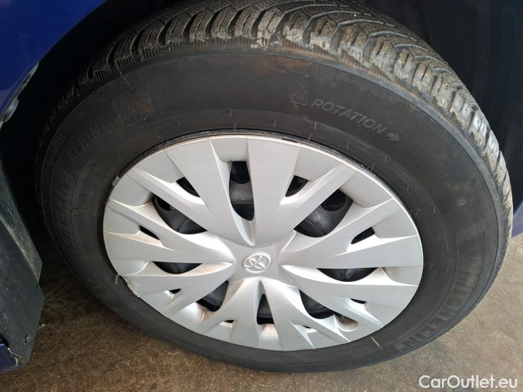  Toyota  Yaris TOYOTA  Hybride / 2019 / 5P / Berline Hybride 116h Dynamic Business Beyond Zer #12