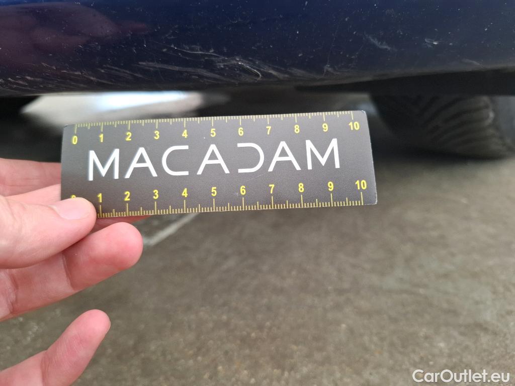  Toyota  Yaris TOYOTA  Hybride / 2019 / 5P / Berline Hybride 116h Dynamic Business Beyond Zer #8