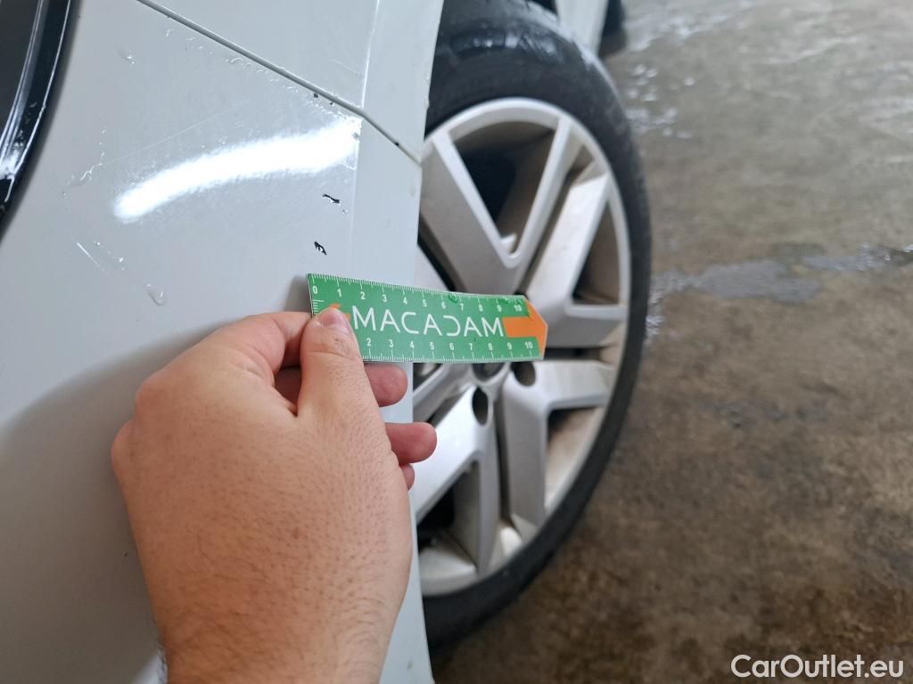  Renault  Clio RENAULT  / 2019 / 5P / Berline Business SCe 65 #8