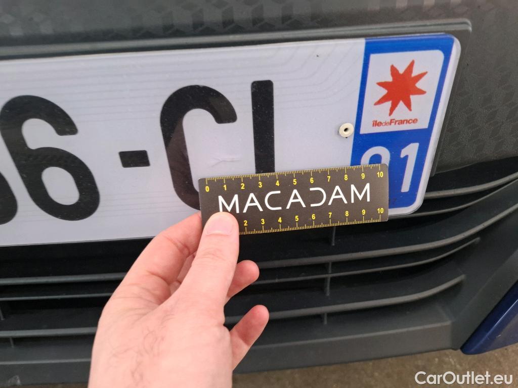  Toyota  Yaris TOYOTA  Hybride / 2019 / 5P / Berline Hybride 116h Dynamic Business Beyond Zer #29