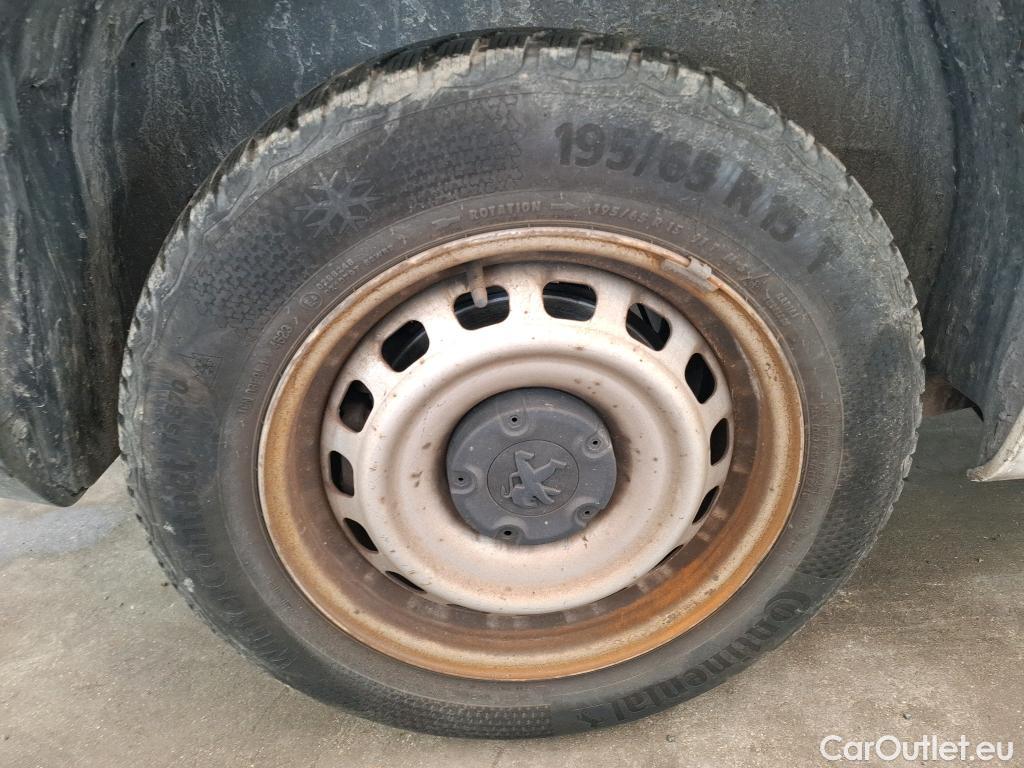  Peugeot  Partner  Premium L1 1.5 HDi 75CV BVM5 E6dT #24