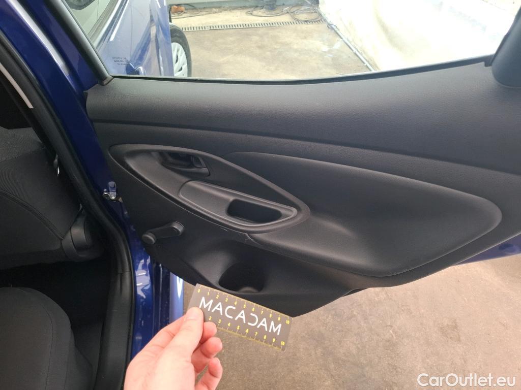  Toyota  Yaris TOYOTA  Hybride / 2019 / 5P / Berline Hybride 116h Dynamic Business Beyond Zer #14