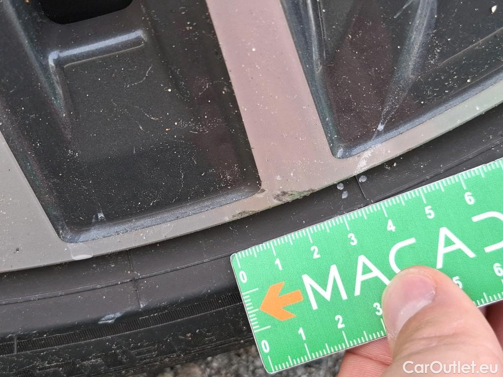  Bmw  Serie 1 BMW Série 1 / 2019 / 5P / Berline 116i DKG7 Business Design #29