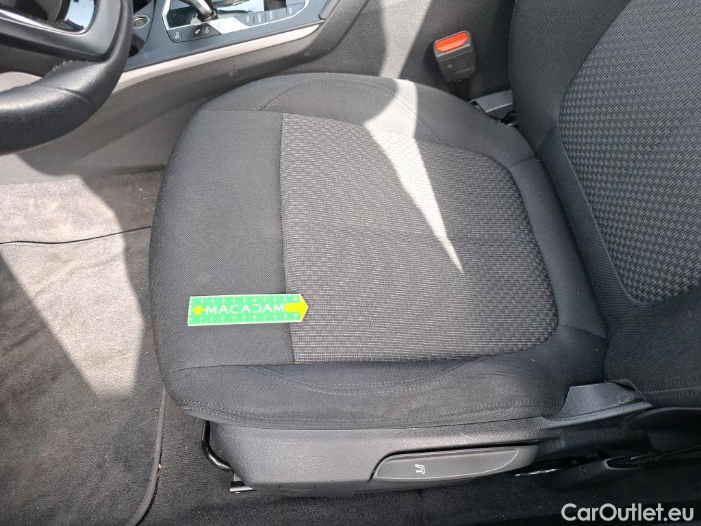  Bmw  Serie 1 BMW Série 1 / 2019 / 5P / Berline 116i DKG7 Business Design #24