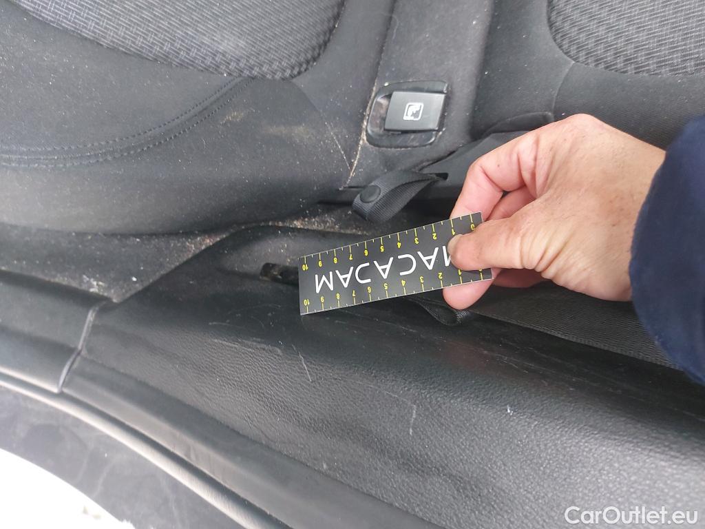  Bmw  X1 BMW  / 2019 / 5P / todoterreno sDrive18dA Corporate #23