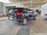  Volvo  XC 40 VOLVO XC40 / 2017 / 5P / SUV T3 AUTOMATICO MOMENTUM PRO #2