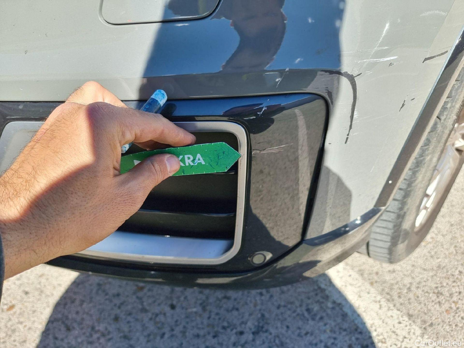  Audi  Q2 AUDI  / 2016 / 5P / todoterreno Design 30 TFSI 85kW (116CV) #14