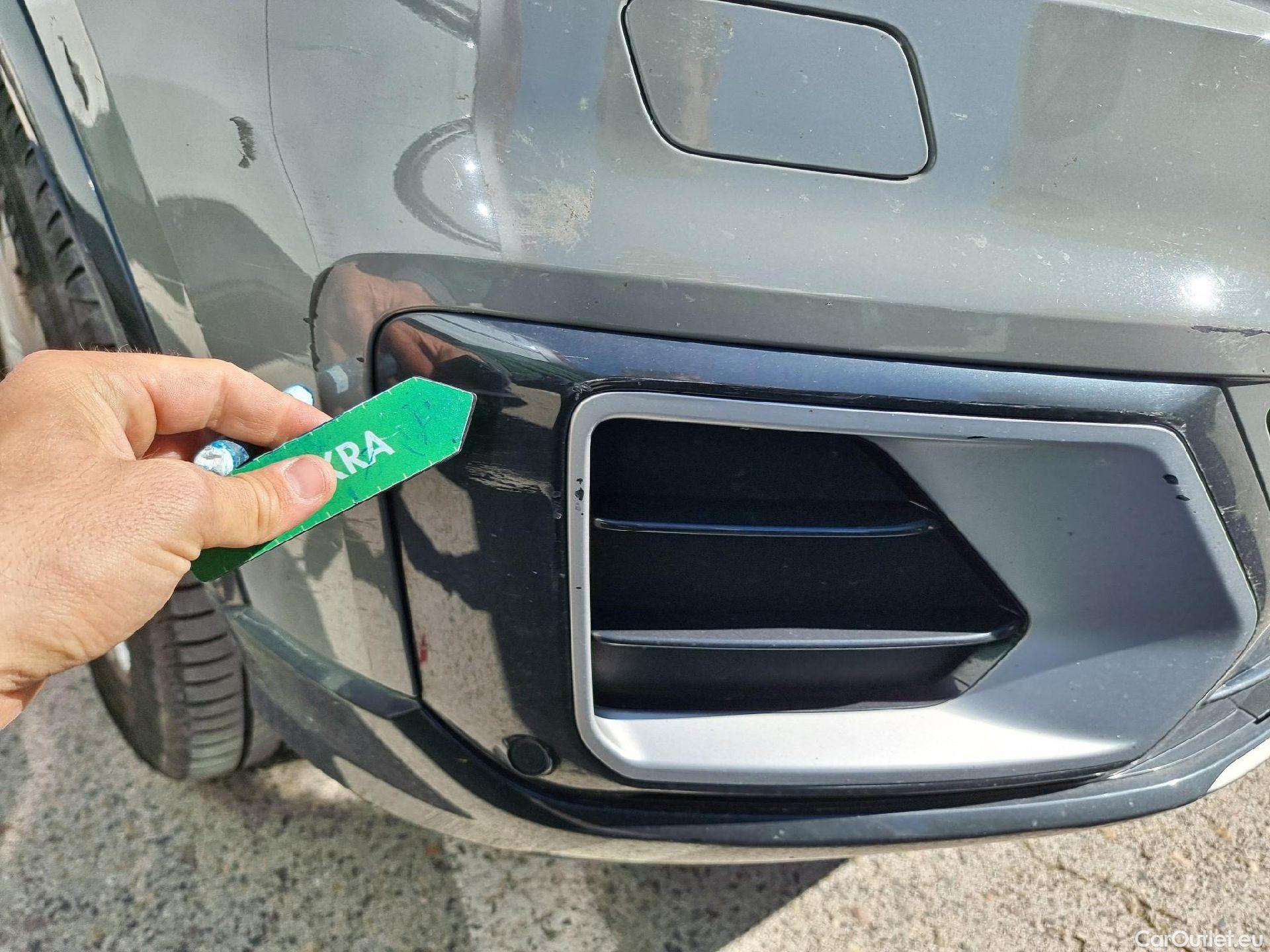  Audi  Q2 AUDI  / 2016 / 5P / todoterreno Design 30 TFSI 85kW (116CV) #6