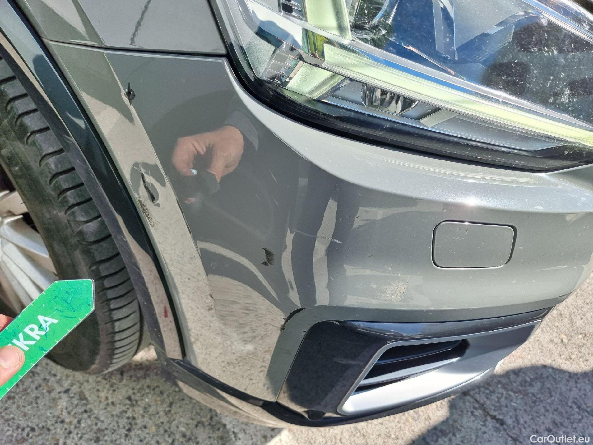  Audi  Q2 AUDI  / 2016 / 5P / todoterreno Design 30 TFSI 85kW (116CV) #4