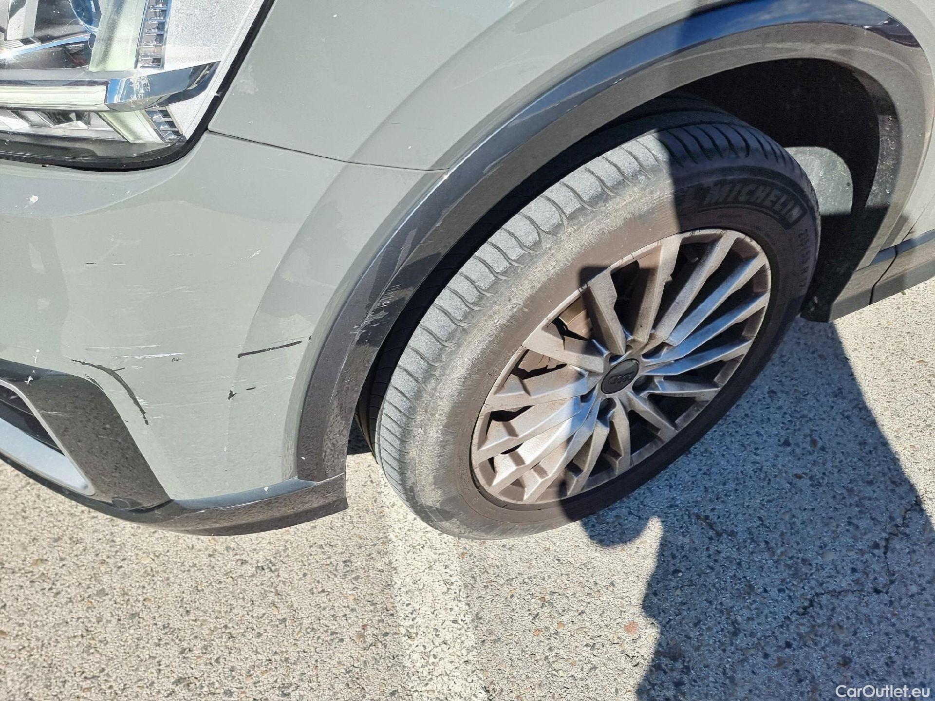  Audi  Q2 AUDI  / 2016 / 5P / todoterreno Design 30 TFSI 85kW (116CV) #21