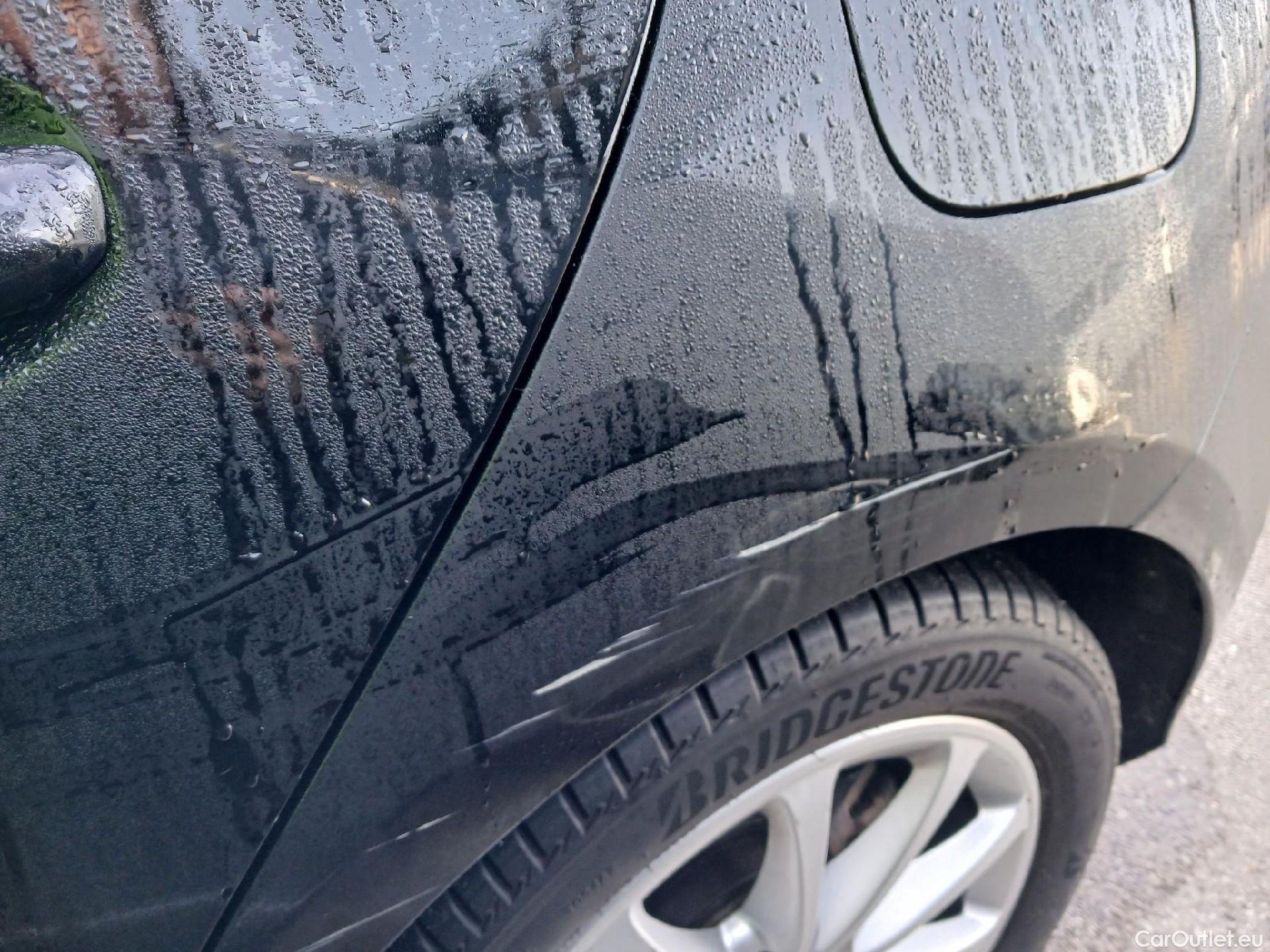  Mercedes  A-Klasse MERCEDES-BENZ Clase A / 2018 / 5P / berlina con portón A 180 d #13