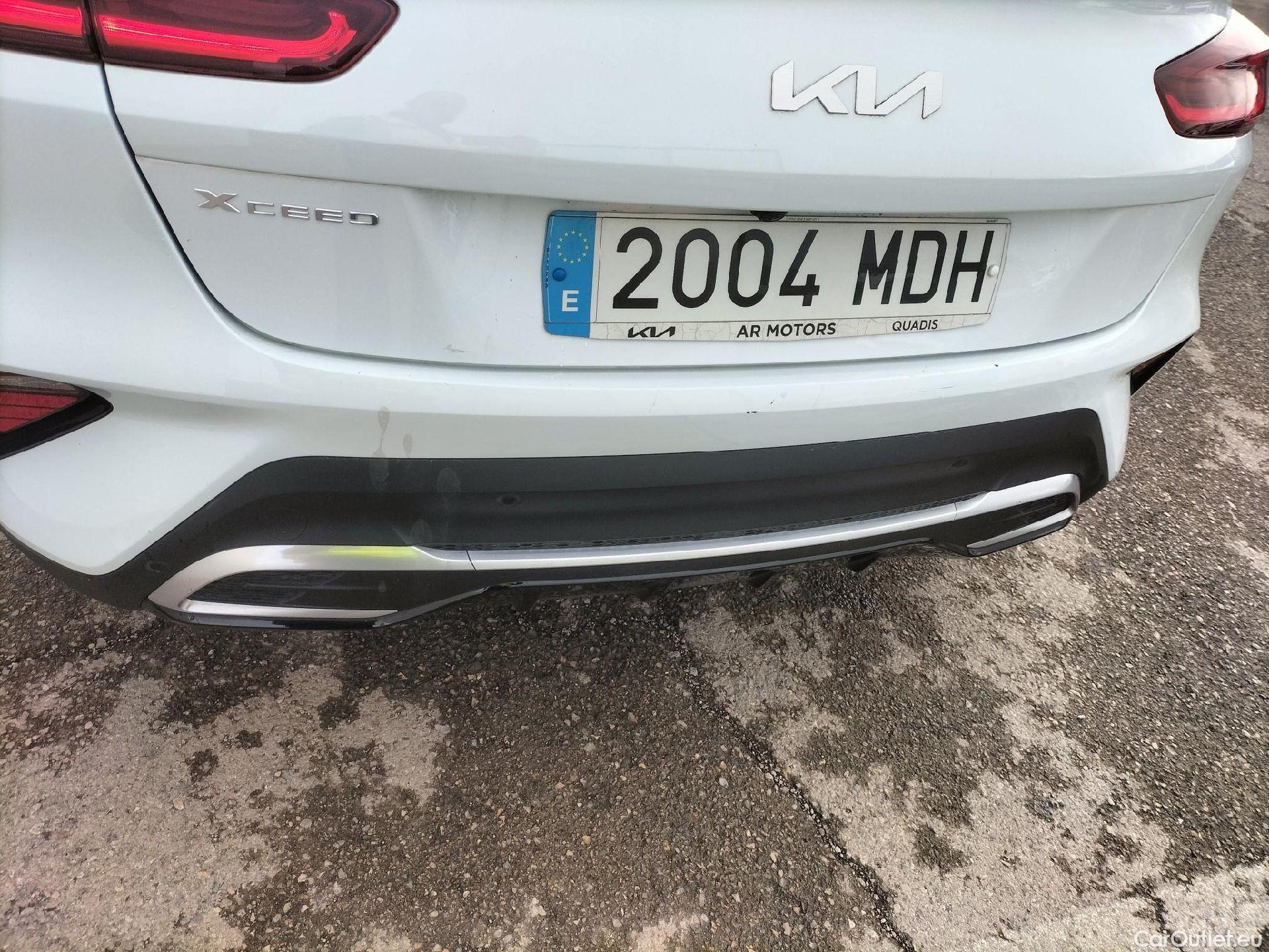  KIA  XCeed KIA  / 2022 / 5P / todoterreno 1.0 T-GDi Drive 88kW (120CV) #18