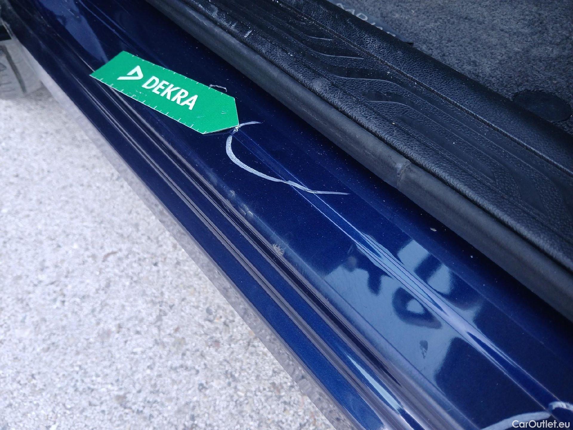  Renault  Kadjar RENAULT  / 2019 / 5P / crossover Business Blue dCi 85W (115CV) #19