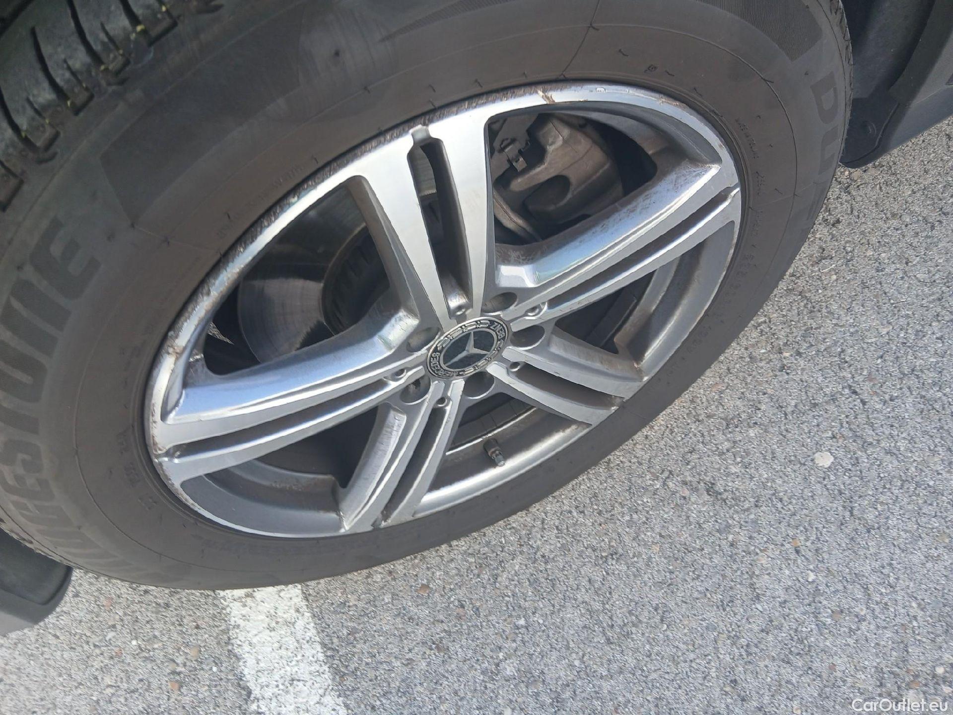  Mercedes  G-Klasee MERCEDES-BENZ GLC Coupé / 2019 / 5P / coupé GLC 220 d 4MATIC #11