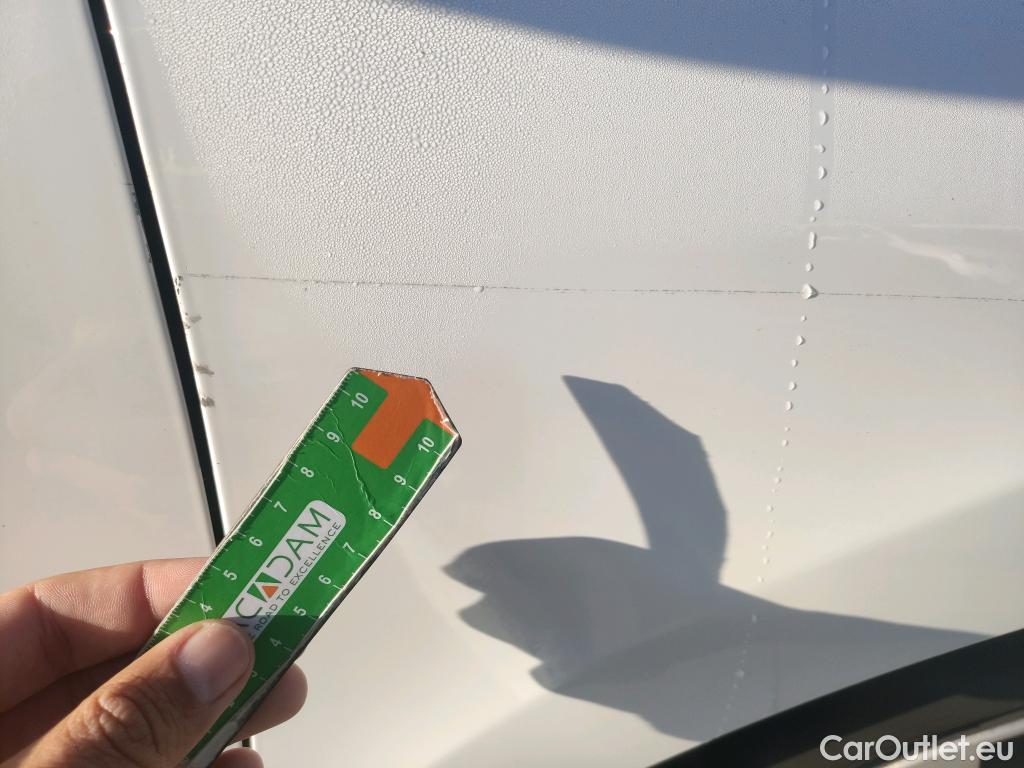  Renault  Clio RENAULT  / 2016 / 5P / berlina con portón Business TCe 66kW (90CV) GLP -18 #16